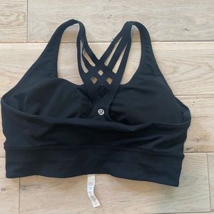 LuluLemon Women’s Sports bra